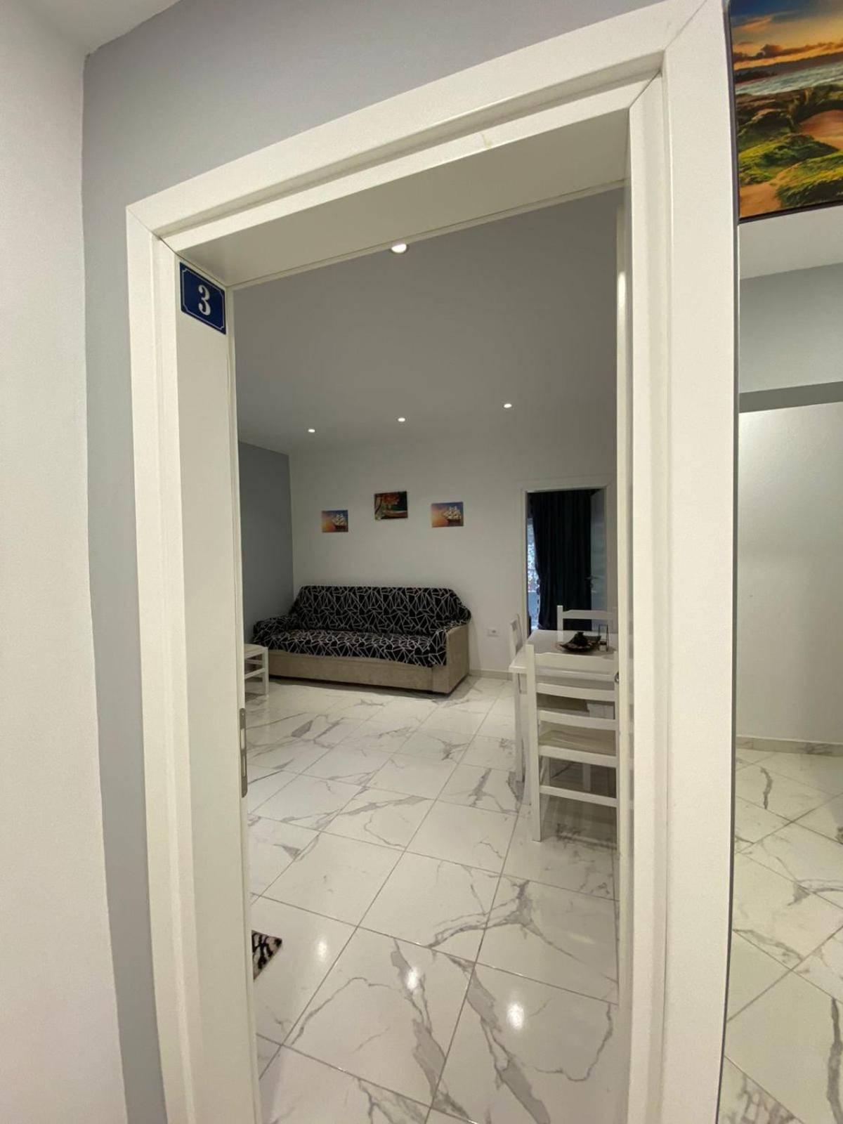 Beni 'S Apartments Σαράντα Εξωτερικό φωτογραφία