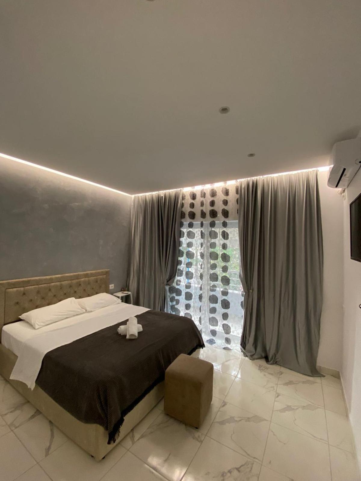 Beni 'S Apartments Σαράντα Εξωτερικό φωτογραφία